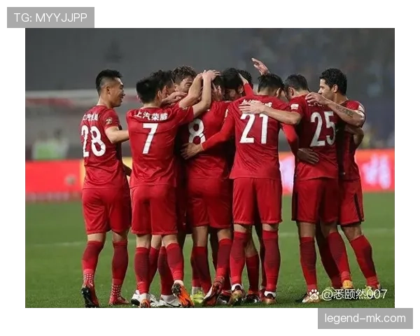 中超争冠白热化，豪门球队状态回升引爆球迷关注