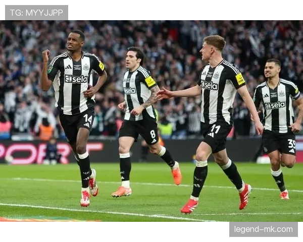 英超转会风暴再起，巨星流动重塑下赛季争冠格局