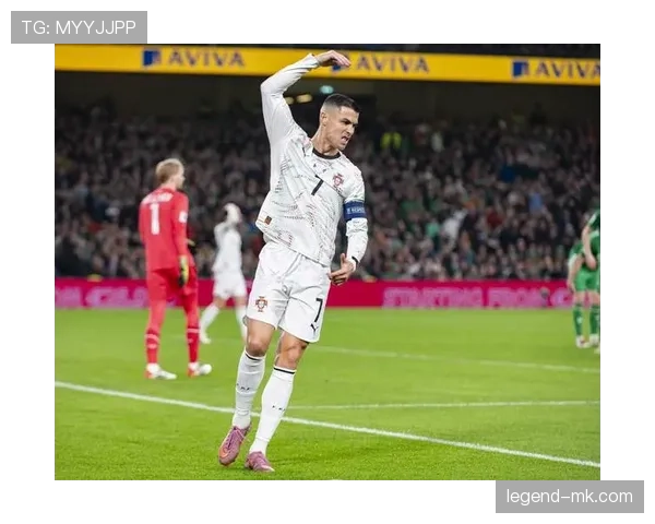 为什么这个进球被判无效？VAR如何介入争议判罚