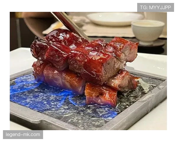 高亭宇结账那张单子厚得像月工资，旁边顾客尴尬笑开了